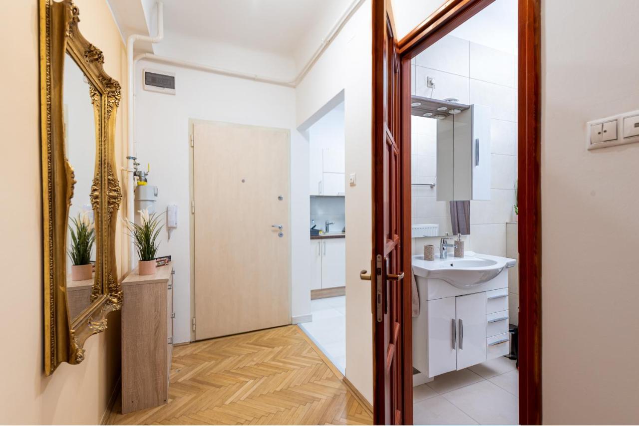 Budapest Deluxe Apartman With Free Parking Place Exterior foto